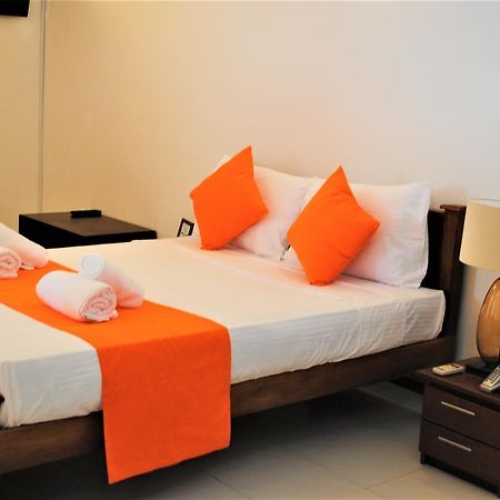 Prego Suites Ettukala Exterior photo