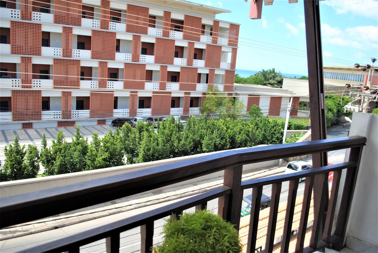 Prego Suites Ettukala Exterior photo