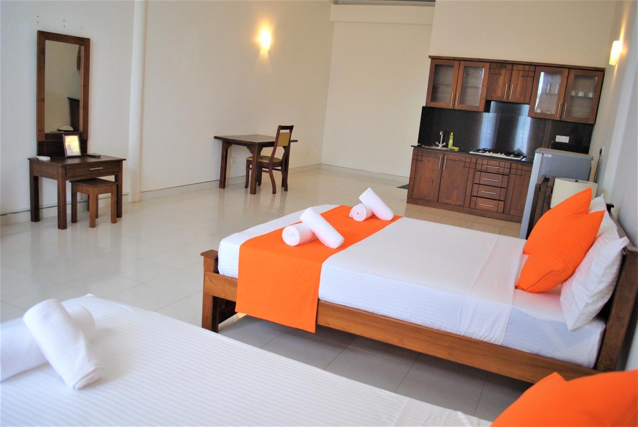 Prego Suites Ettukala Exterior photo
