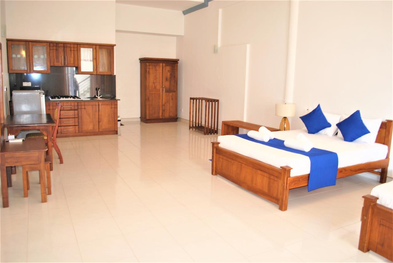 Prego Suites Ettukala Exterior photo
