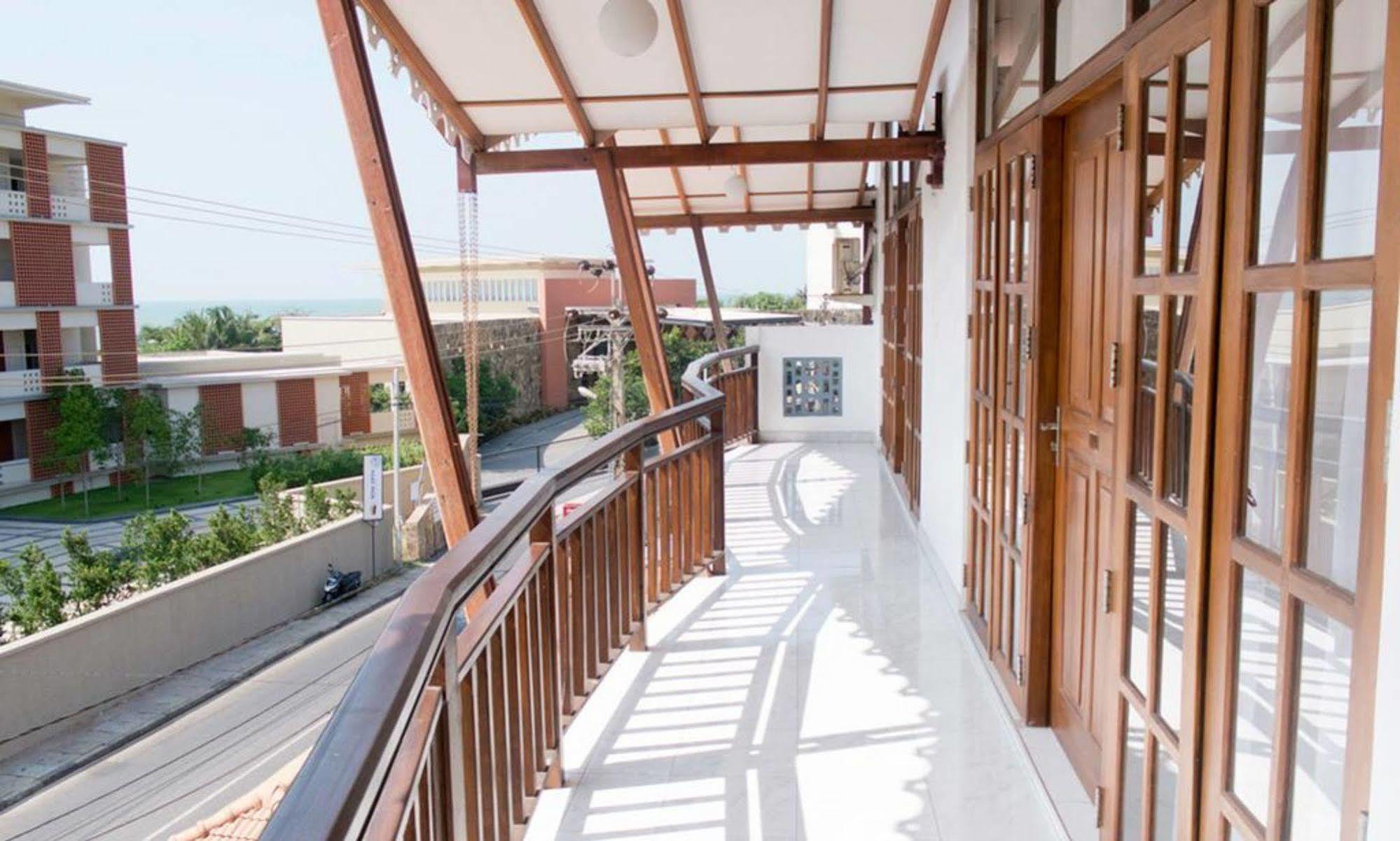 Prego Suites Ettukala Exterior photo